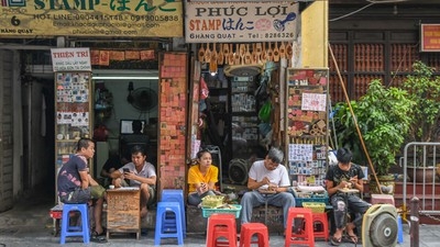 Eight interesting things to experience around Hanoi