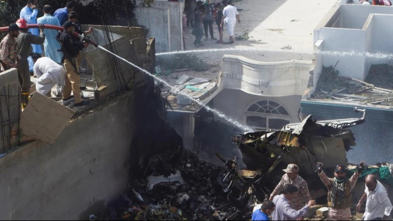 World news today: Pakistan International Airlines flight crashed with 100 people onboard