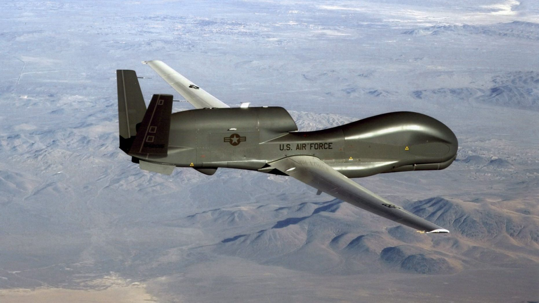 us deploys spy drone and b 1b bombers to surveil south china sea