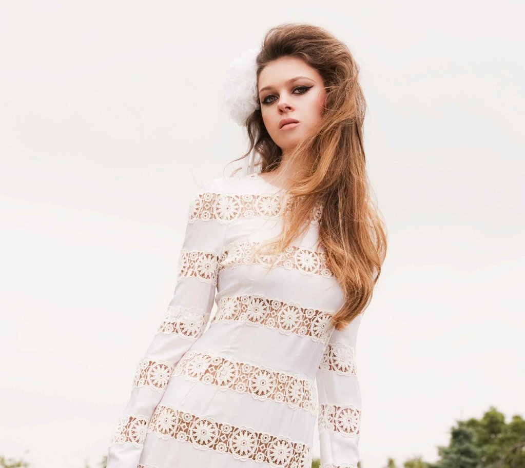 brooklyn beckham and transformer actress nicola peltz are engaged