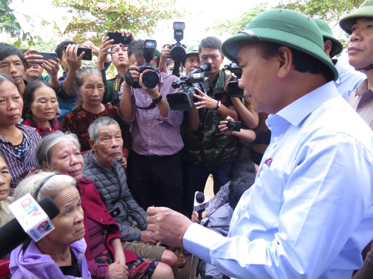 PM calls for emergency aid to flood victims in central region