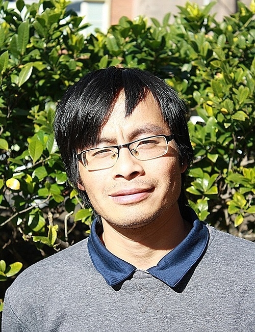 3813-vietnamese-researcher-uses-crabs-and-shrimps-shells-to-remove-antibiotics-in-water