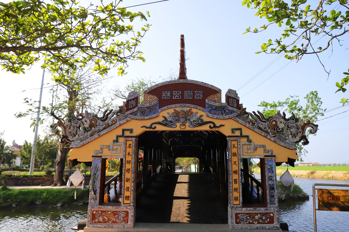 2630-hue-245-year-old-bridge-after-restoration
