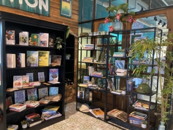 Vietnamese Books Introduced to Readers in Belgium