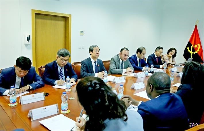 Angola Commits to Creating Favorable Conditions for Vietnamese Investors