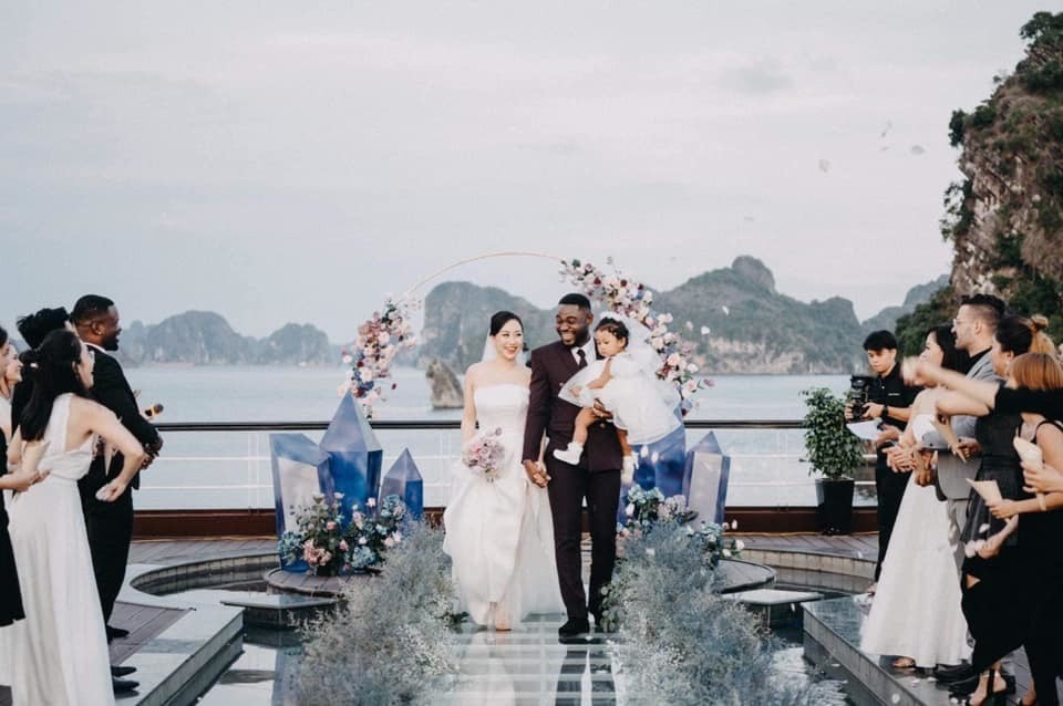 Cross-border Romances: When Love Knows No Distance