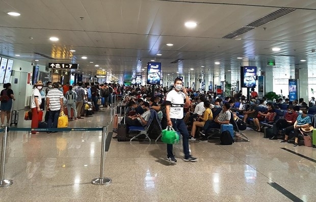 At Tan Son Nhat airport (Photo: VNA) 