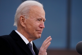 world breaking news today january 20 joe biden tears up in emotional farewell to delaware ahead of inauguration