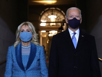 world breaking news today january 21 biden takes the oath of office with video