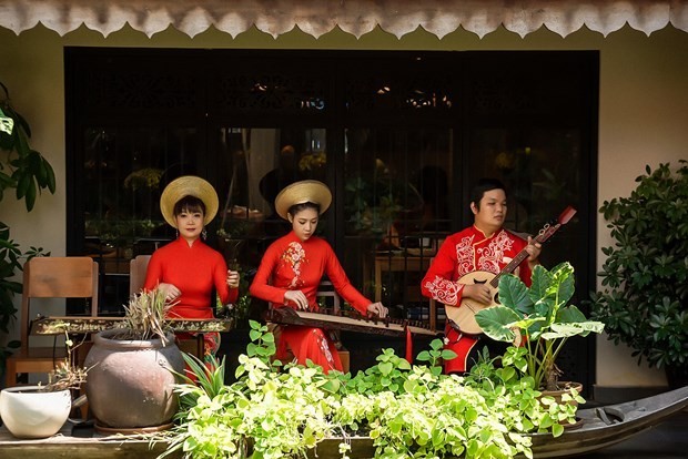 International Guests Experience Lunar New Year Celebration