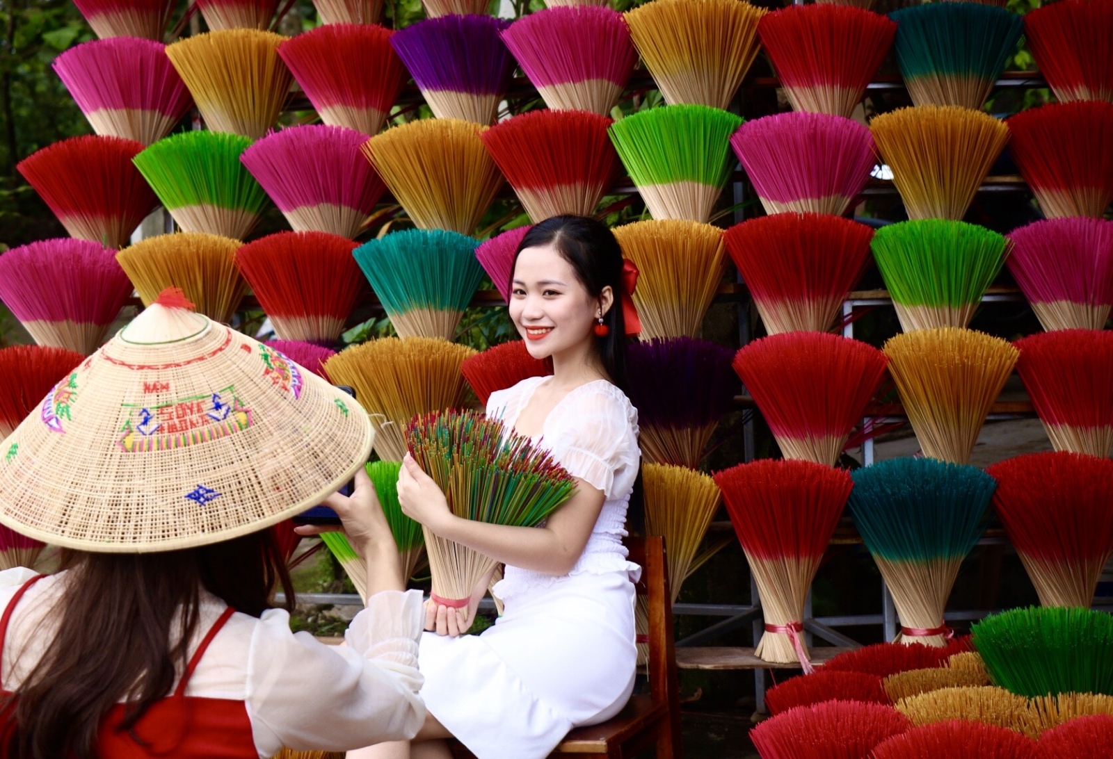 Famous incense-making village in Hue turns colorful as Tet nears