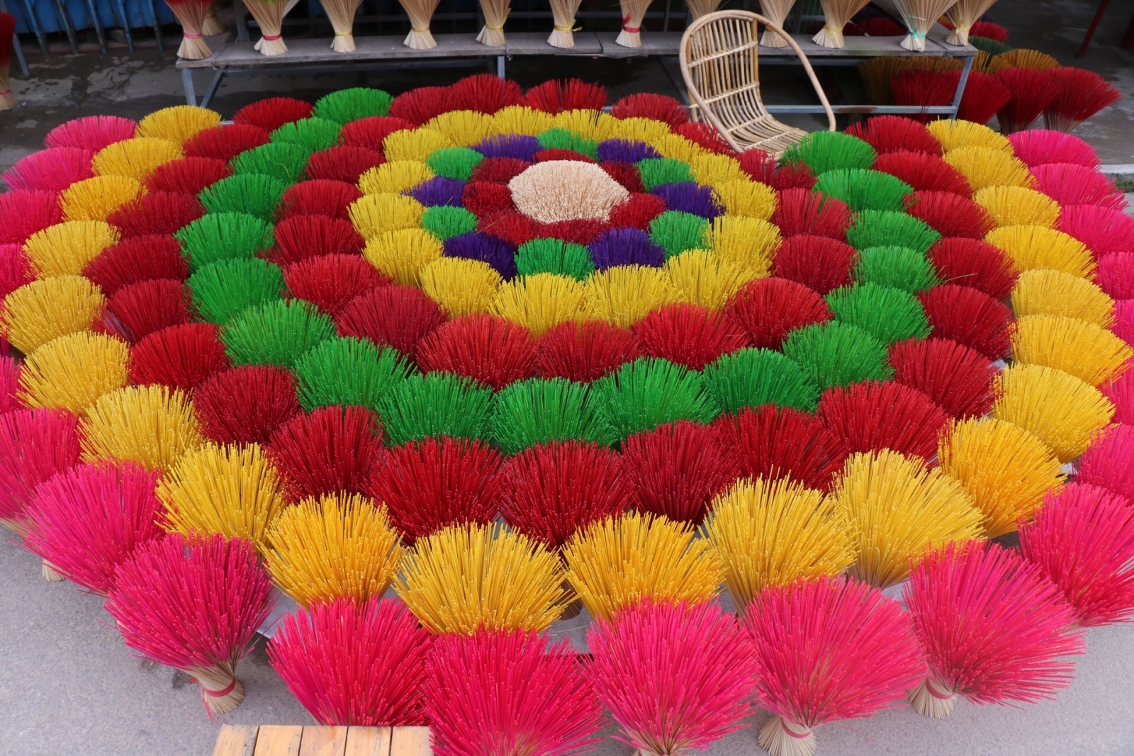 Famous incense-making village in Hue turns colorful as Tet nears