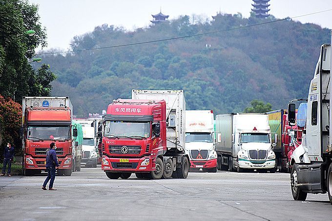 businesses suffer as covid 19 spreads outside china