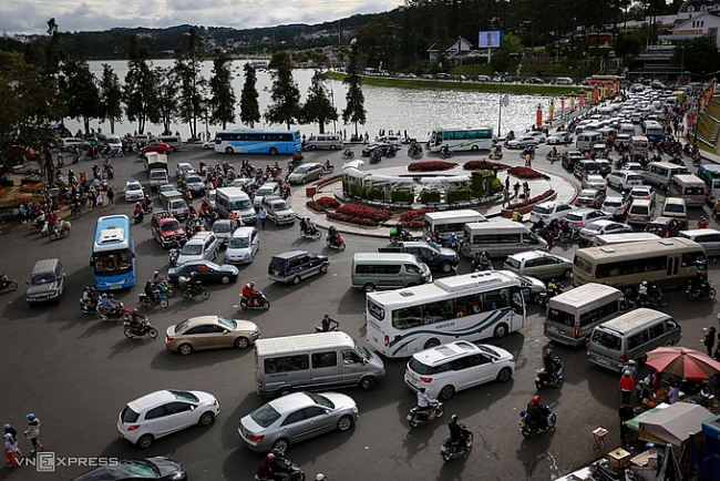 Da Lat eyes first-ever traffic lights installment