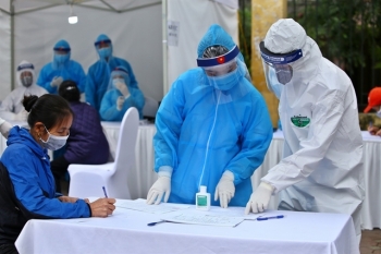covid 19 unfpa provides 7000 hand sanitizer bottles for vietnam