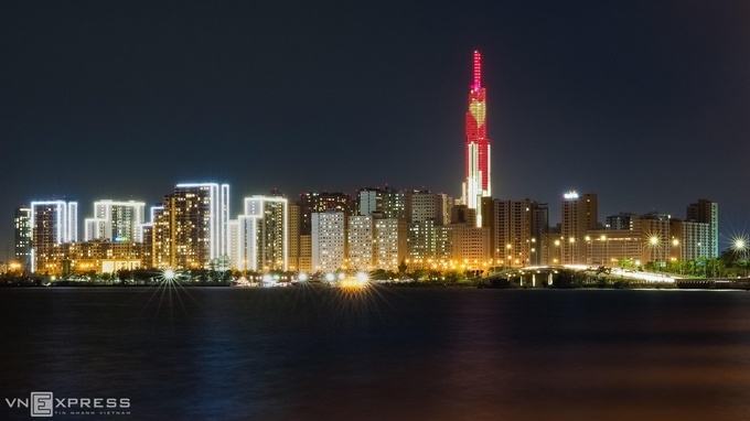 ho chi minh city left deserted during nationwide social isolation