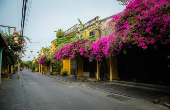 wanderlust lists out 12 must do things in vietnam