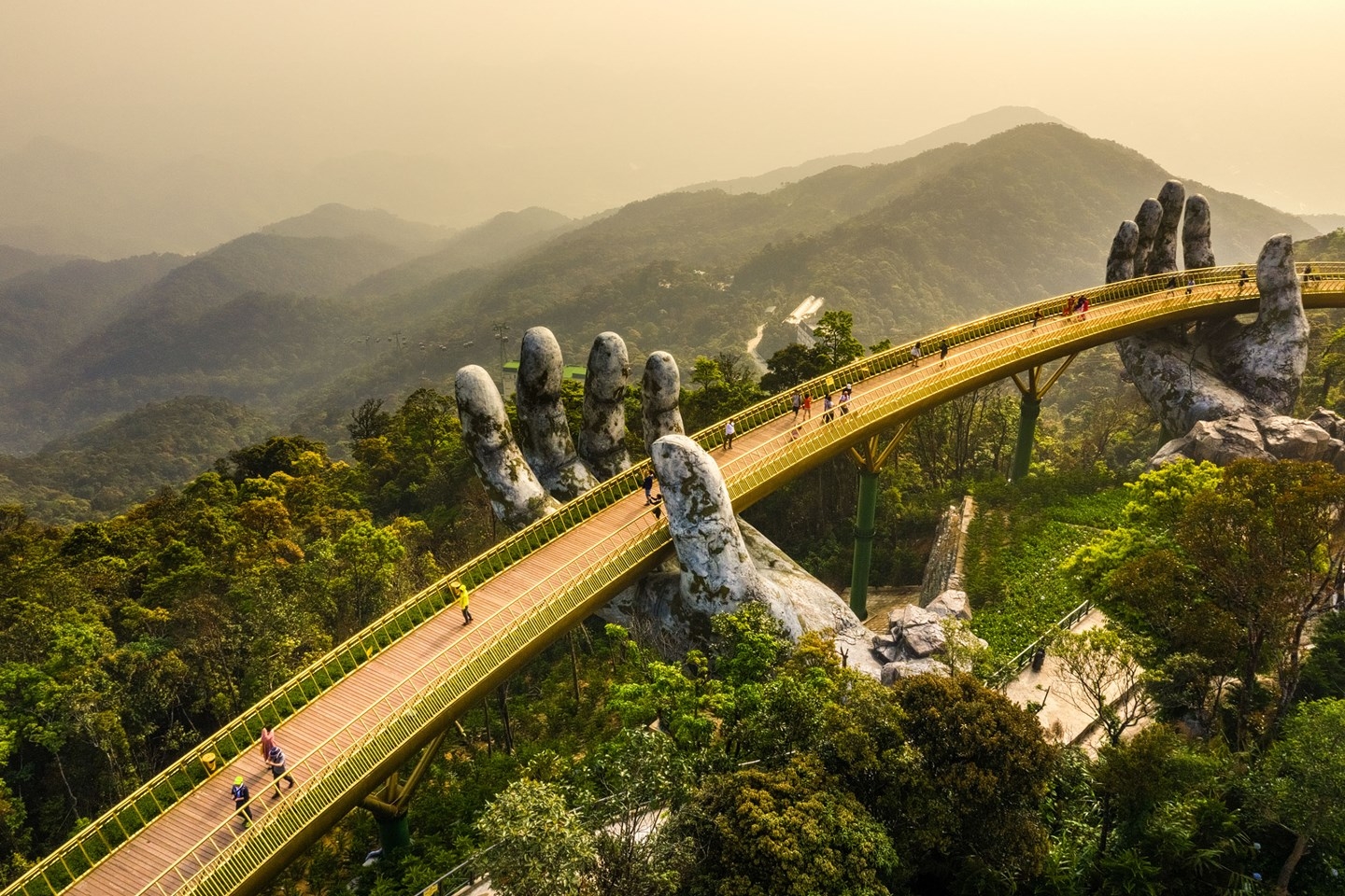 wanderlust lists out 12 must do things in vietnam