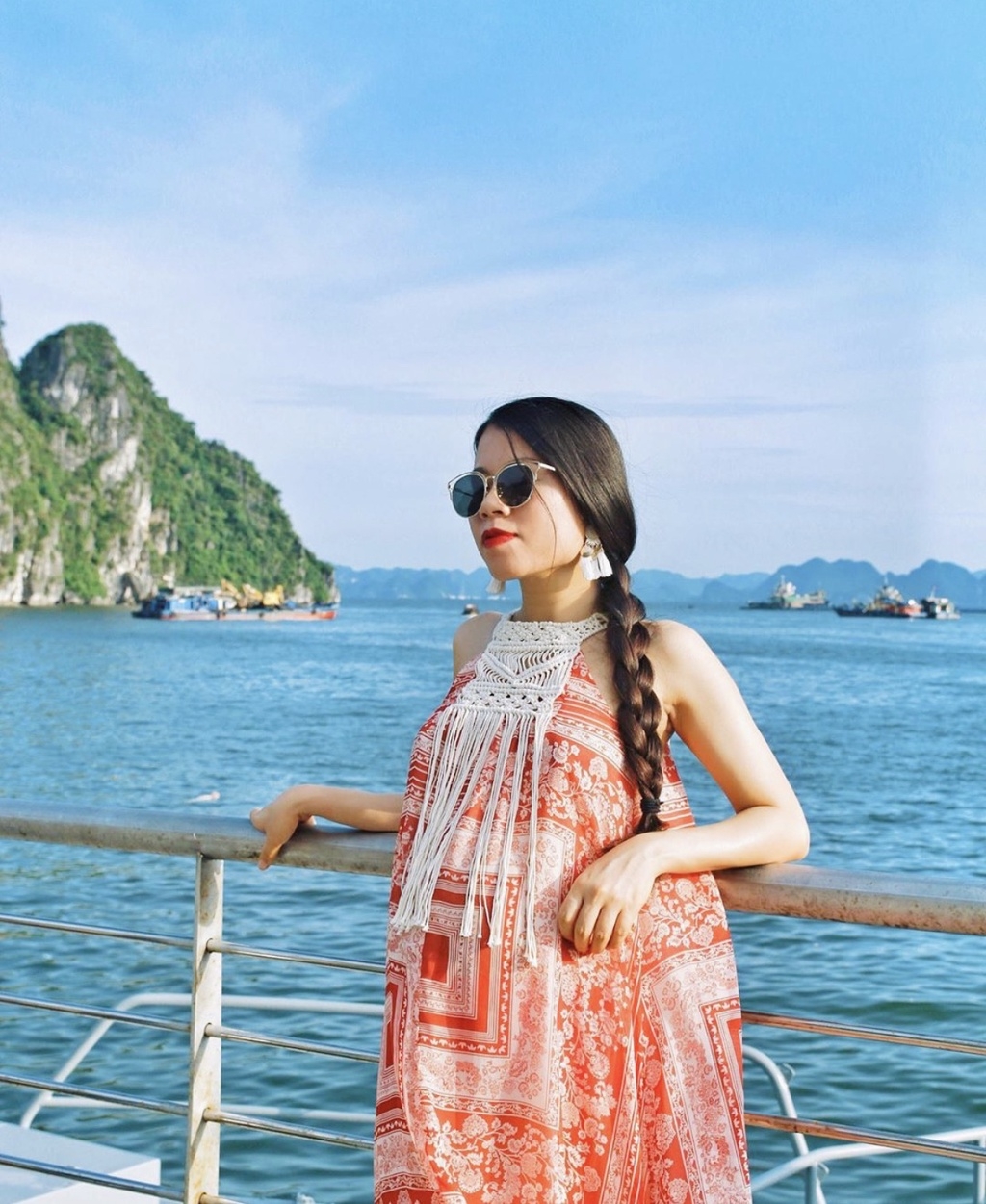 mesmerizing bays in vietnam to draw tourists