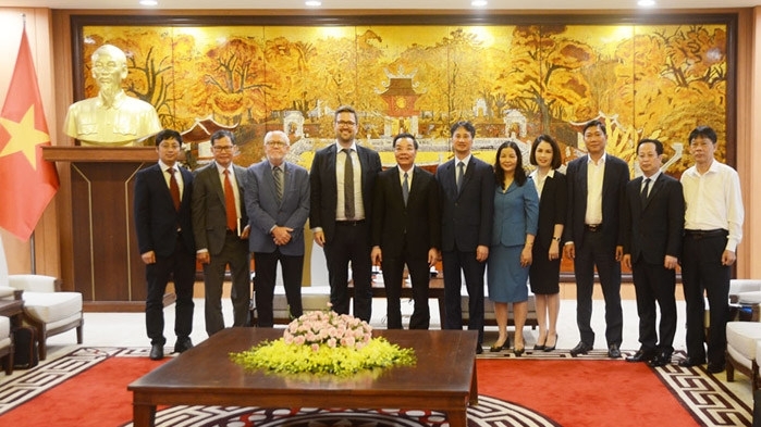 Vietnam News Today (April 17): NA Standing Committee holds meeting with full-time NA deputies