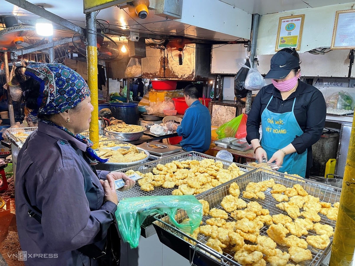 Vibrant nightlife at fish market in Bai Tu Long Bay
