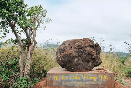wild beauty of chu dang ya volcano