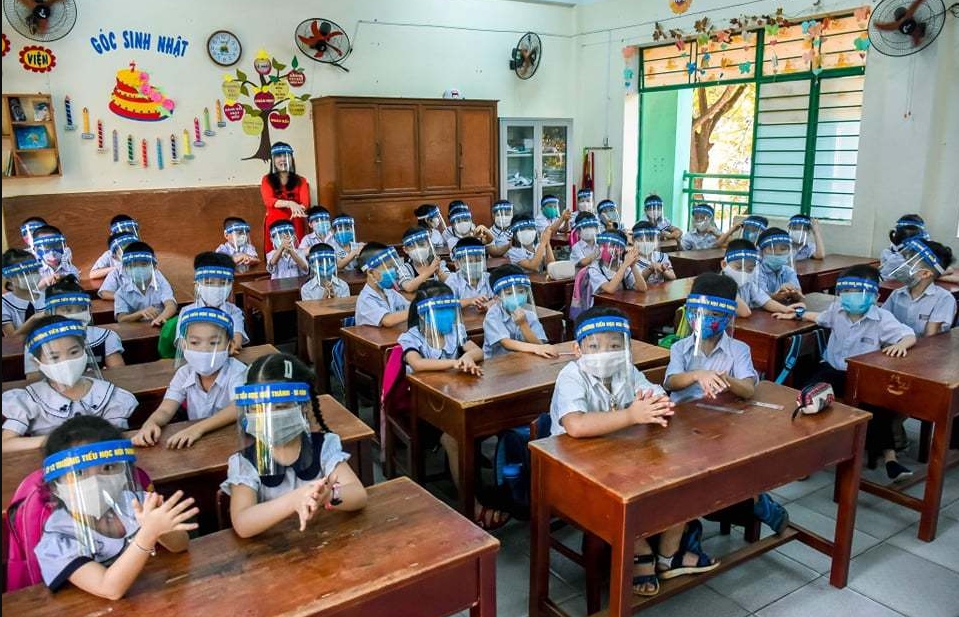 hanoi newborns get face shields for covid 19 protection