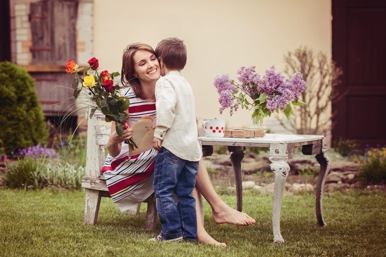 mothers day 2020 23 reasons to thank your mom for the rest of your life