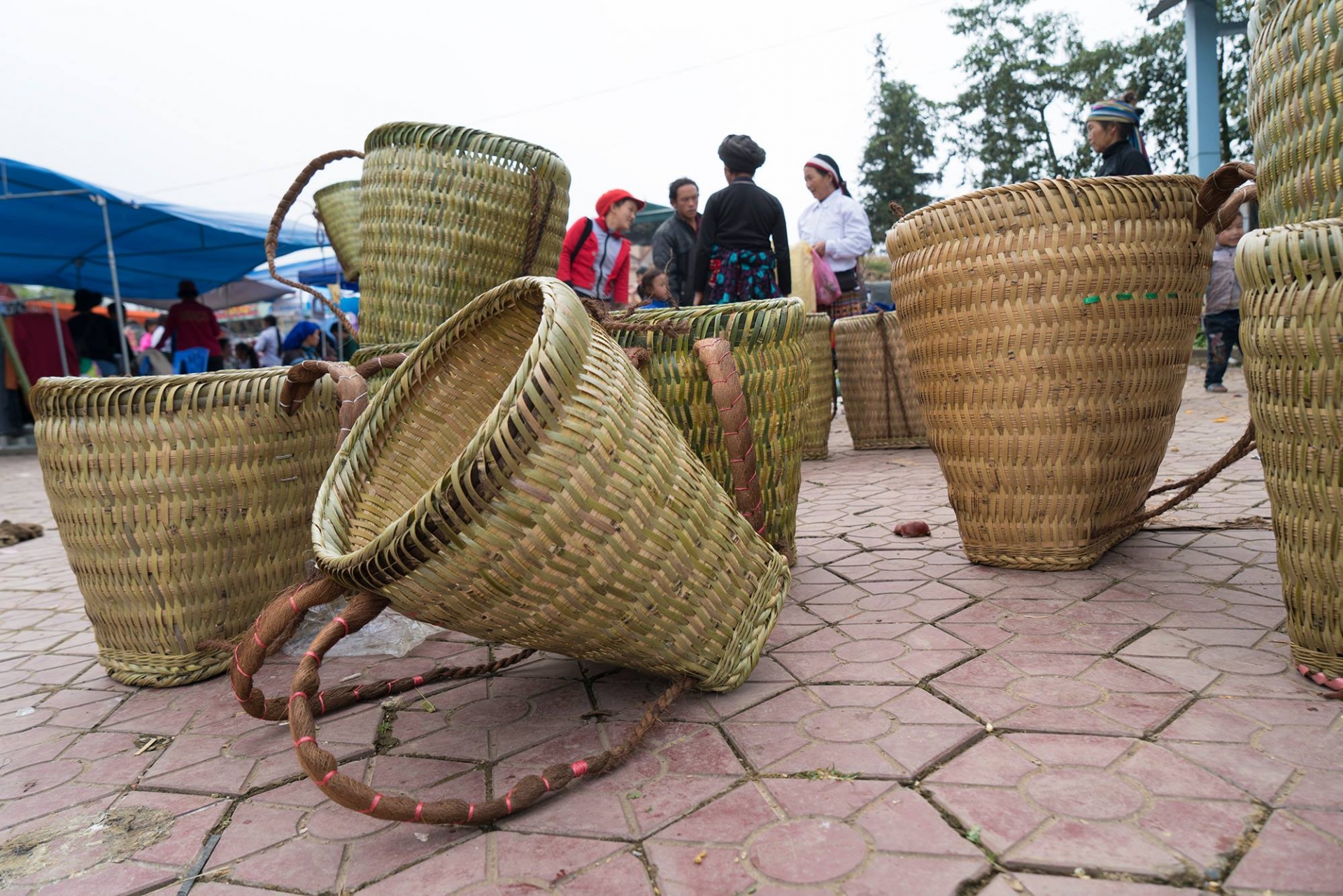 unique cultural features of ha nhi ethnic minority people