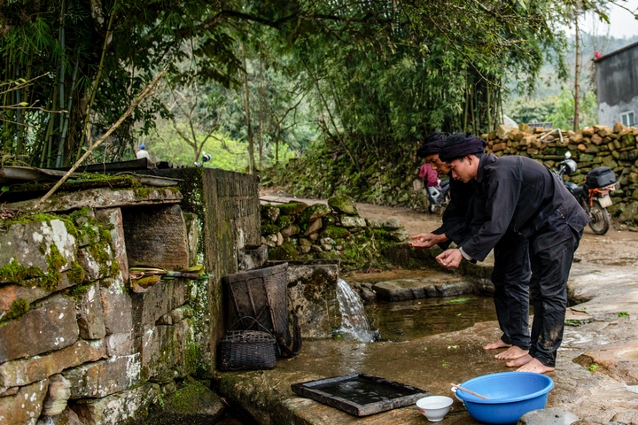unique cultural features of ha nhi ethnic minority people
