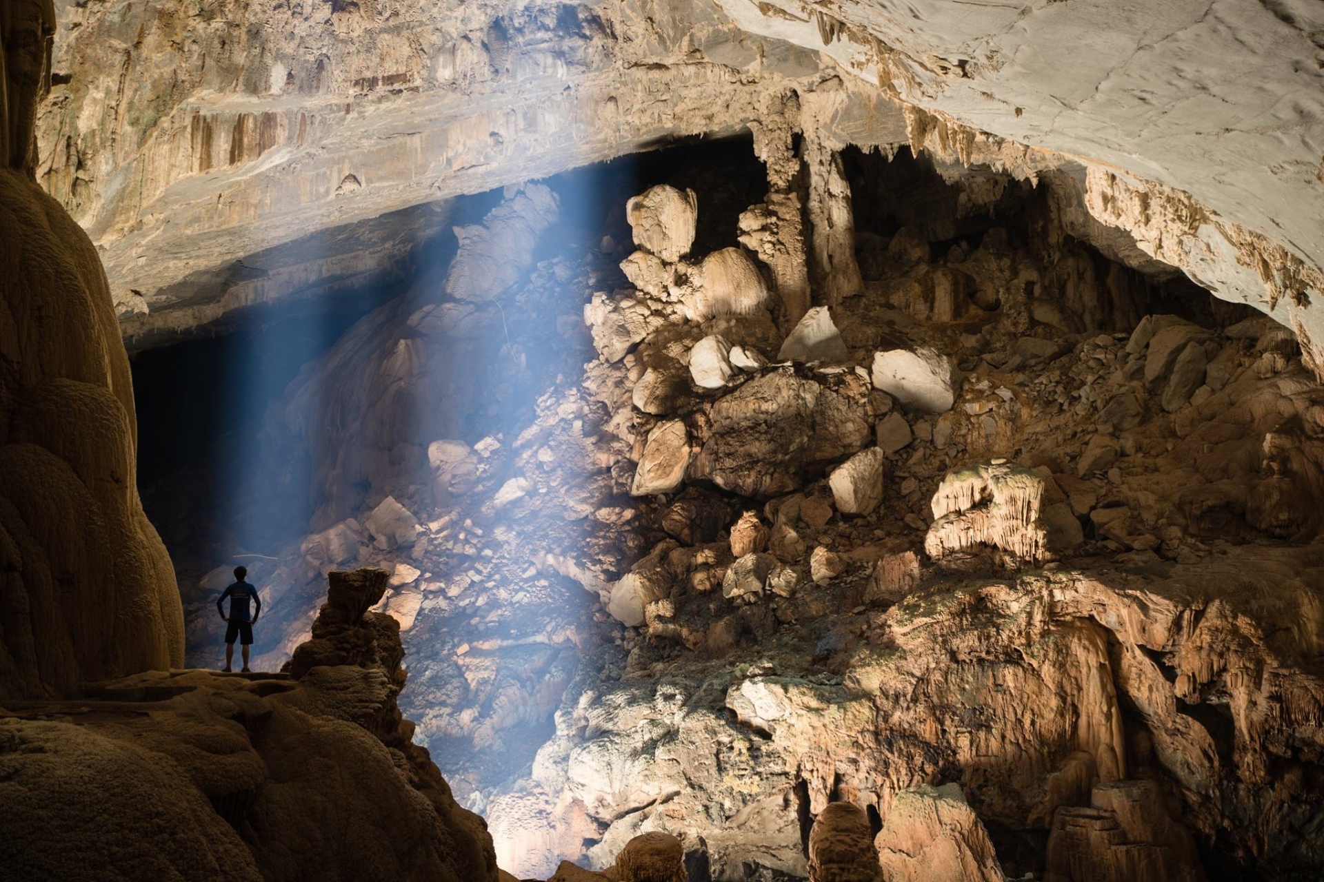 Discover the alluring attraction of Paradise Cave discover the alluring attraction of paradise cave