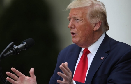 Donald Trump to sign executive order “pertaining to social media” amid Twitter furor