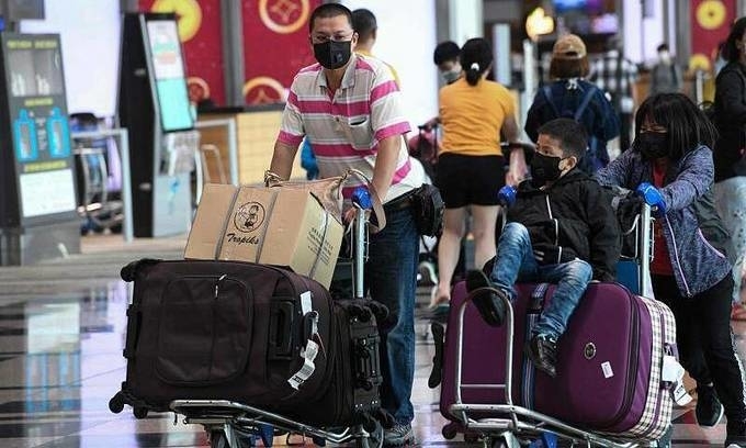 Vietnam imposes 21-day quarantine in Covid-19 battle