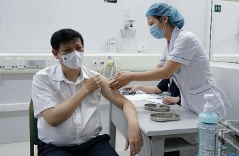 Health Minister gets Covid-19 vaccine shot