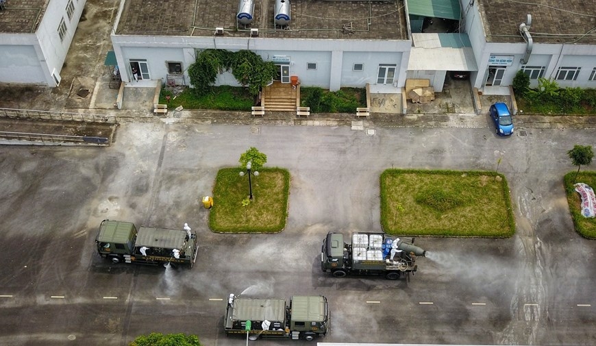 In photos: Army force disinfects Covid-infected hospital