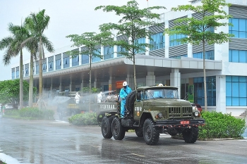 In photos: Army force disinfects Covid-infected hospital