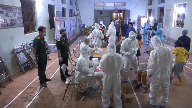 Heart-wrenching photos of exhausted frontline health workers