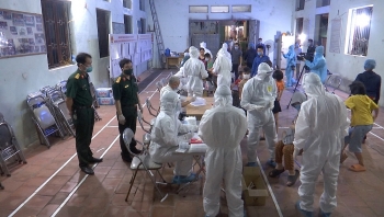 Heart-wrenching photos of exhausted frontline health workers