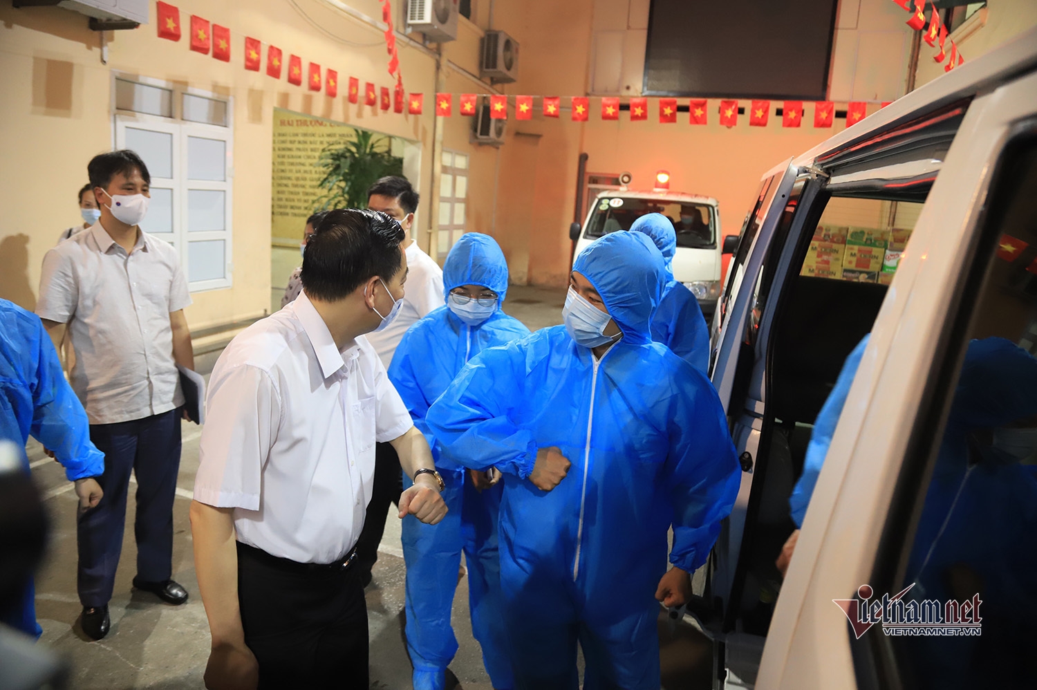 In photos: Leading experts dispatched to help Covid-19 hotspots