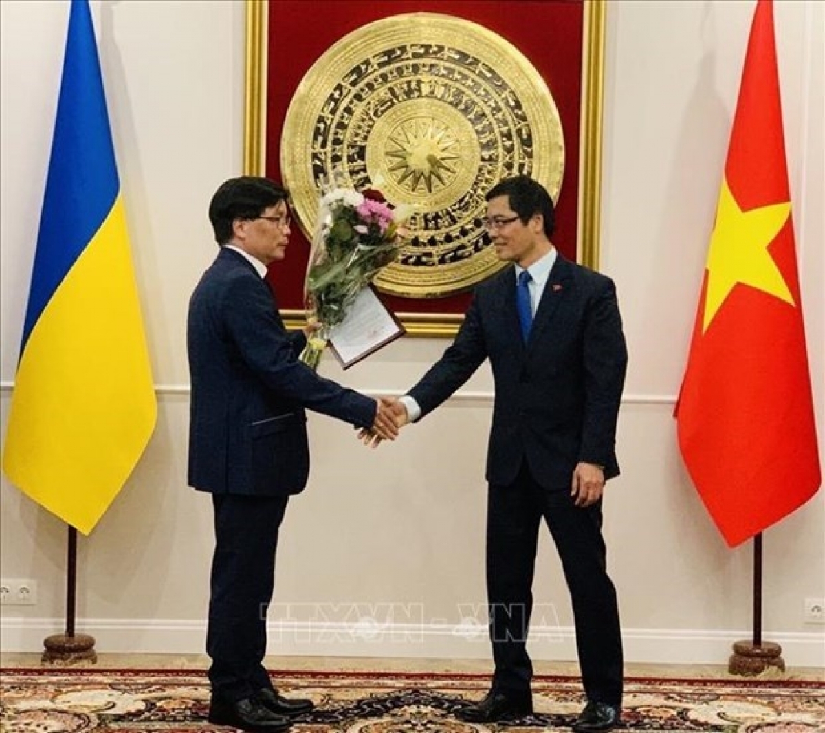 Vietnam News Today (May 29): Vietnam wants to deepen ties with Cuban, Russian Parties