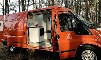 eye catching self made caravan house of tay nguyen couple