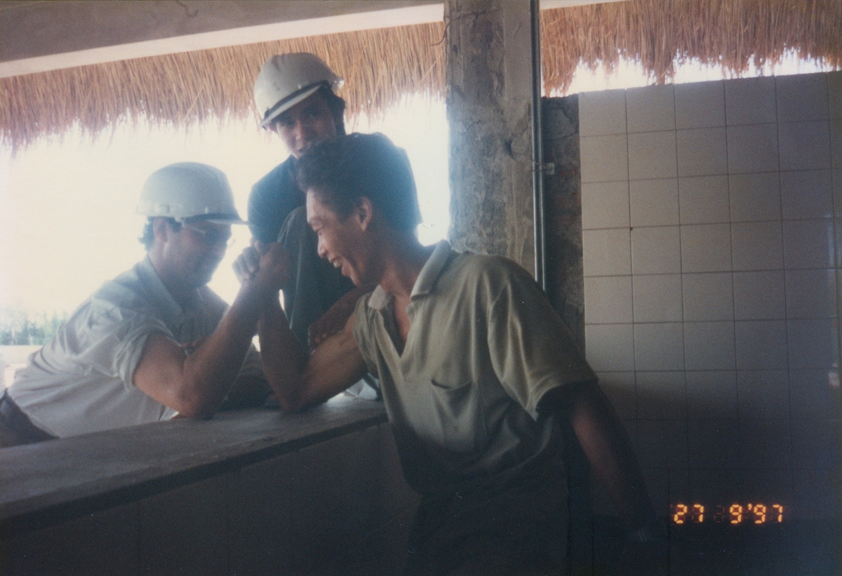 Rare old photos of first water park in Vietnam rare photos of first water park in vietnam