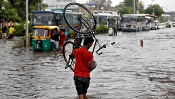 world news today june 27 over 100 killed by lightning strikes in india