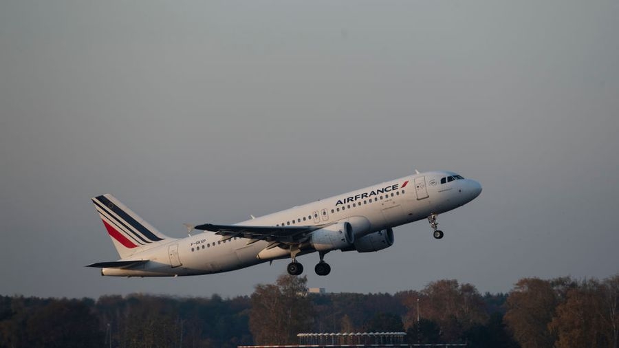 World breaking news today (June 5): EU bans Belarus airlines and reroutes flights around its airspace