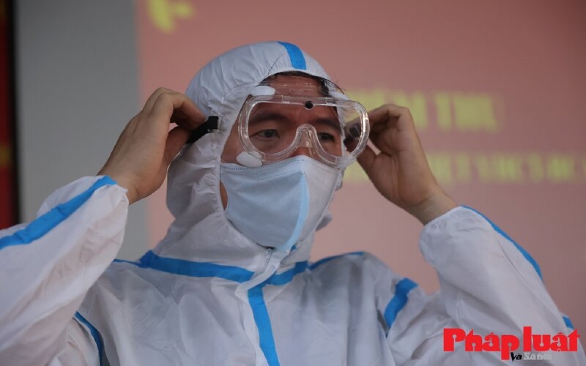 New tech to fight the pandemic in the Vietnamese heat-video