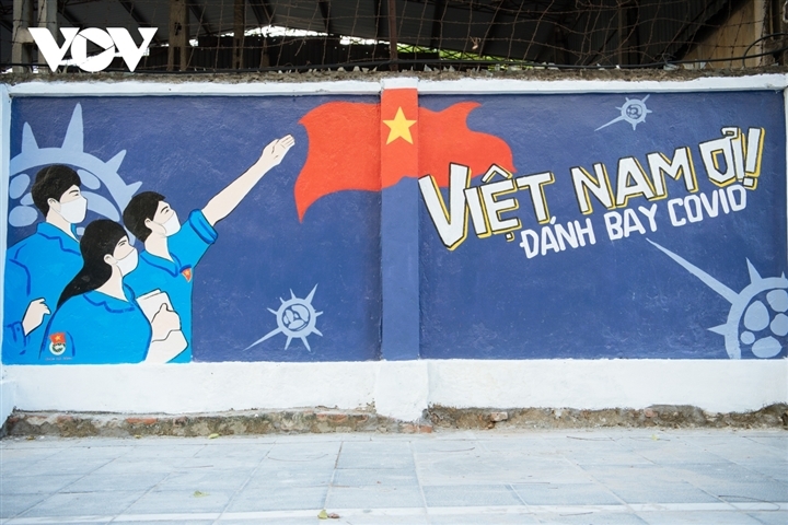 Meaningful Covid-themed graffiti paintings draw attention Meaningful Covid-themed graffiti paintings inspire passersby