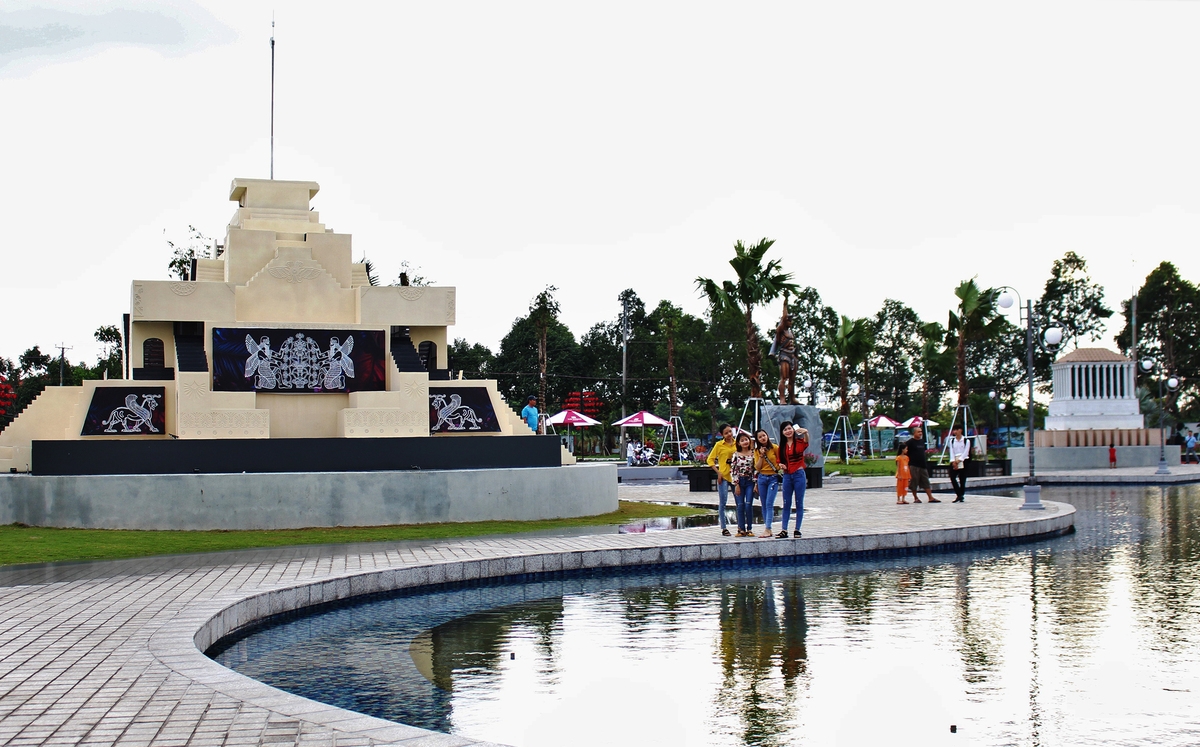 The park is currently opening free for visitors