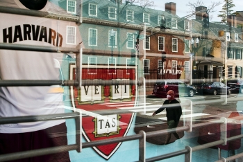 world news today july 9 harvard mit sue trump administration over rule barring international students