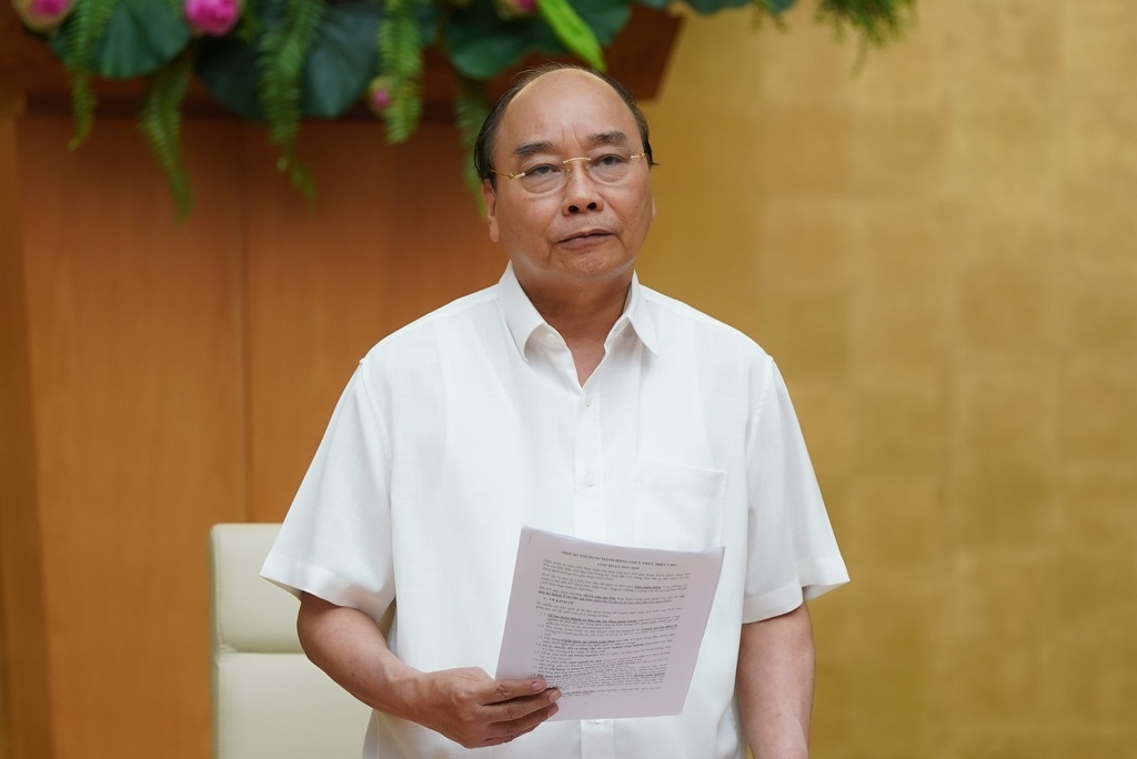 Prime Minister Nguyen Xuan Phuc at the meeting on July 10