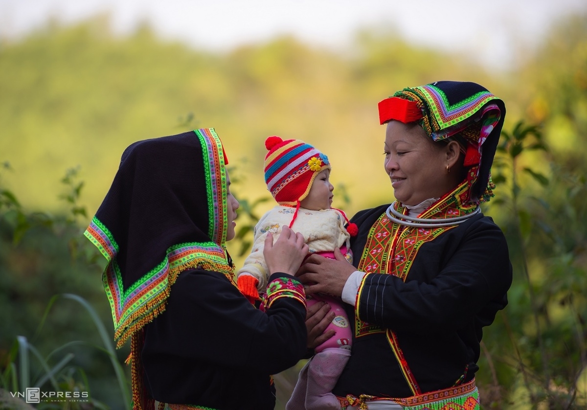 Unique Dao Gu Lang wedding rituals
